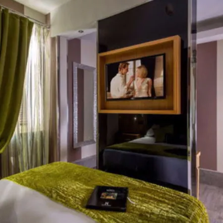 Ariston Hotel